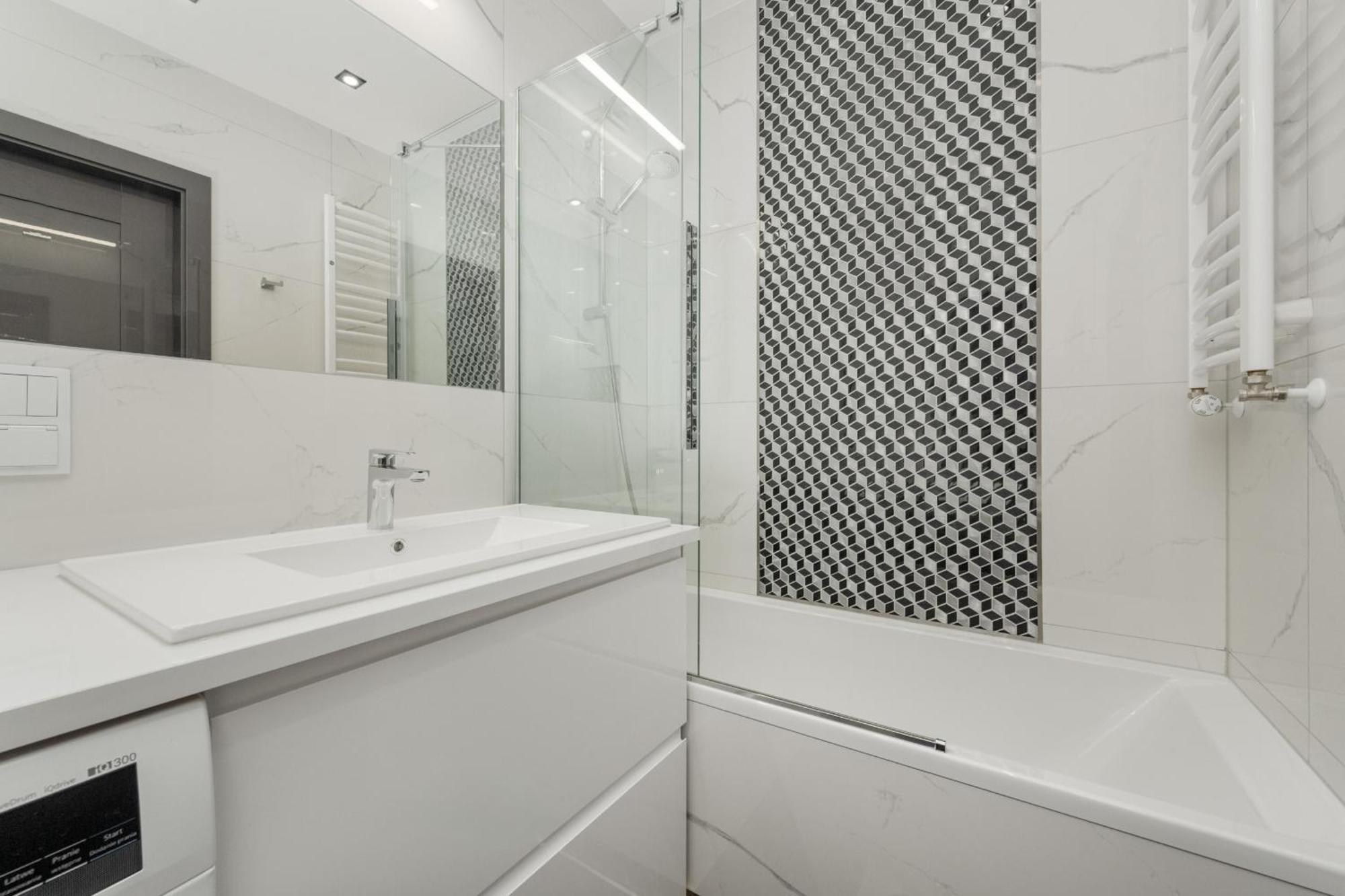 Luksusowy Apartament Z 3 Sypialniami, Klimatyzacja, Parkingiem I Biurkiem We Wroclawiu By Renters Prestige Esterno foto