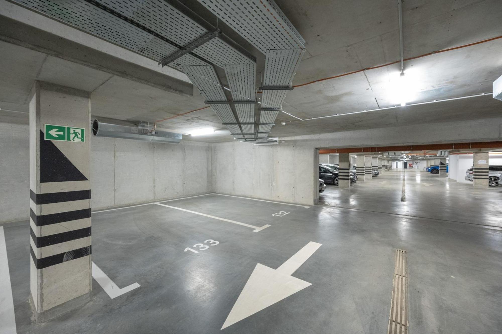 Luksusowy Apartament Z 3 Sypialniami, Klimatyzacja, Parkingiem I Biurkiem We Wroclawiu By Renters Prestige Esterno foto