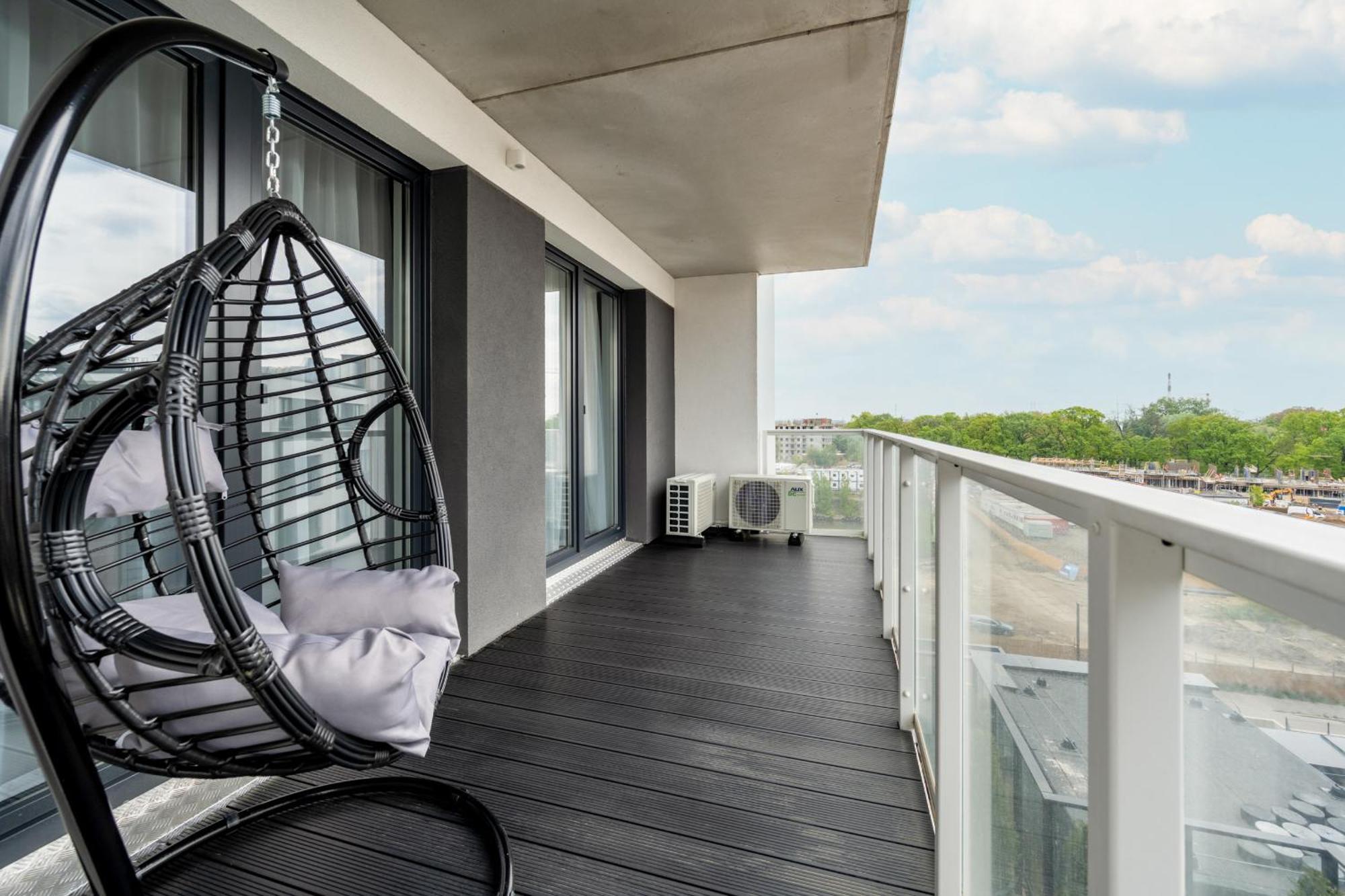 Luksusowy Apartament Z 3 Sypialniami, Klimatyzacja, Parkingiem I Biurkiem We Wroclawiu By Renters Prestige Esterno foto